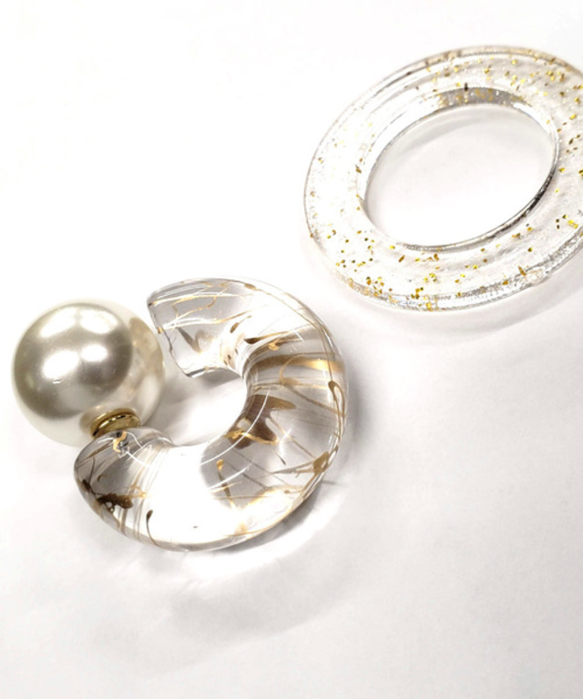 ボールキャッチ2連アクリルピアス