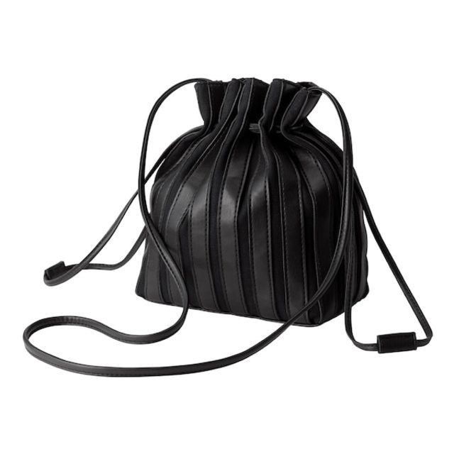 プリーツドローストリングバッグ
