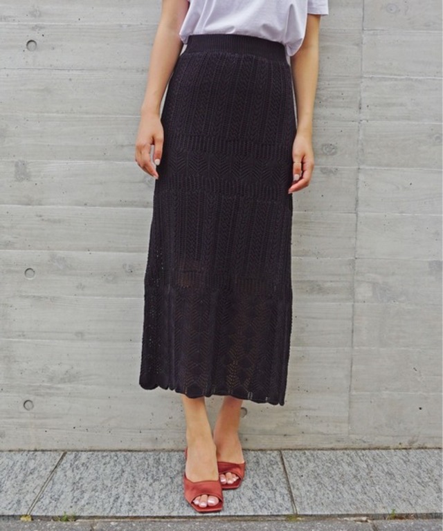 クロシェタイトスリットスカート