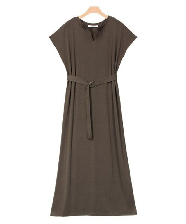ベルト付きキーネックロングワンピース