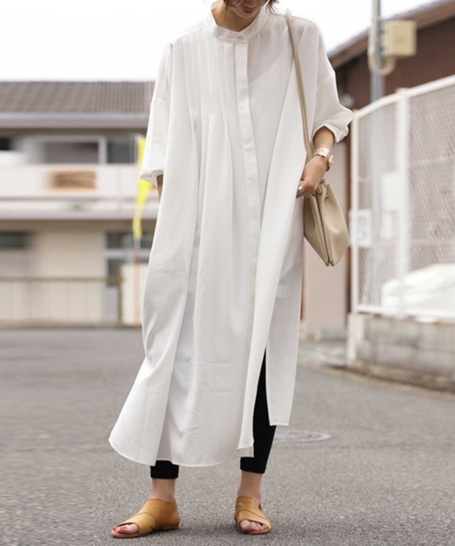 プリーツシャツワンピ