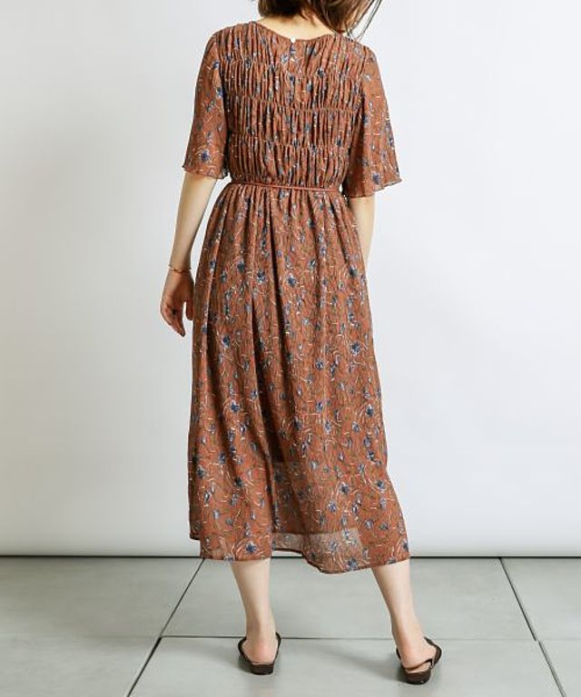 キラッと楊柳シャーリングワンピース