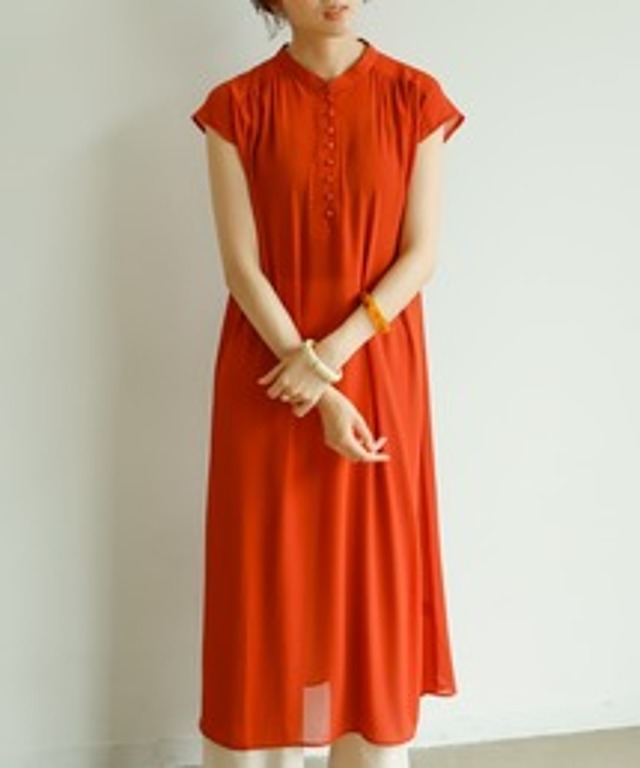 ノースリーブギャザーワンピース