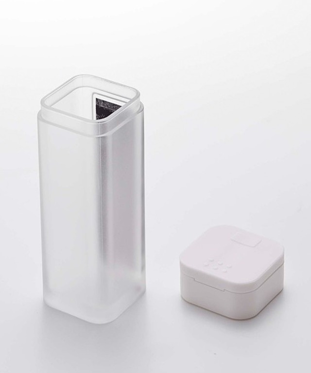 マグネットスパイスボトル