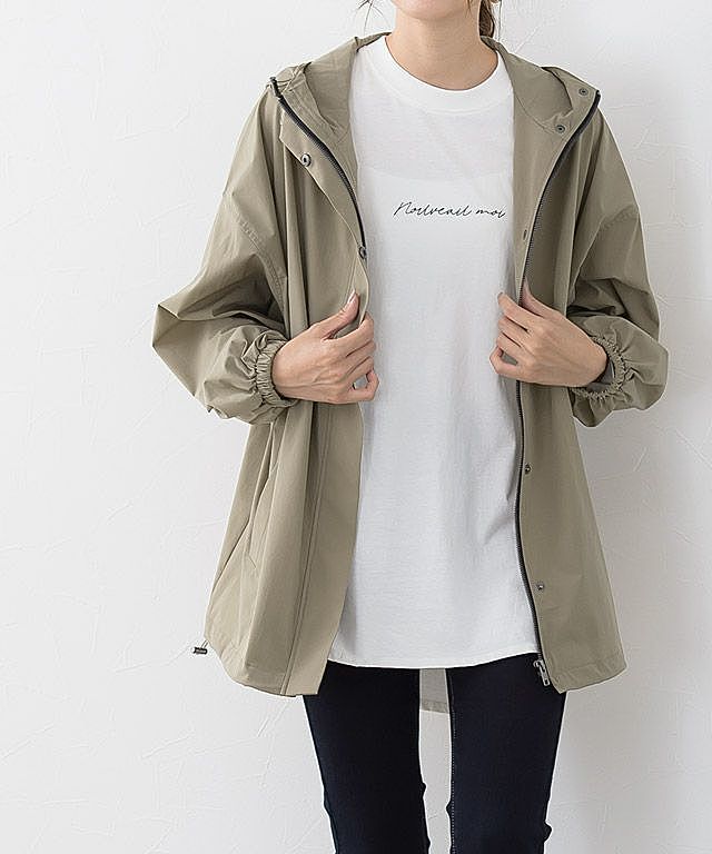 オーバーサイズマウンテンパーカー