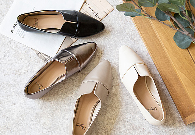 menue（メヌエ） スリット入り フラットシューズ
