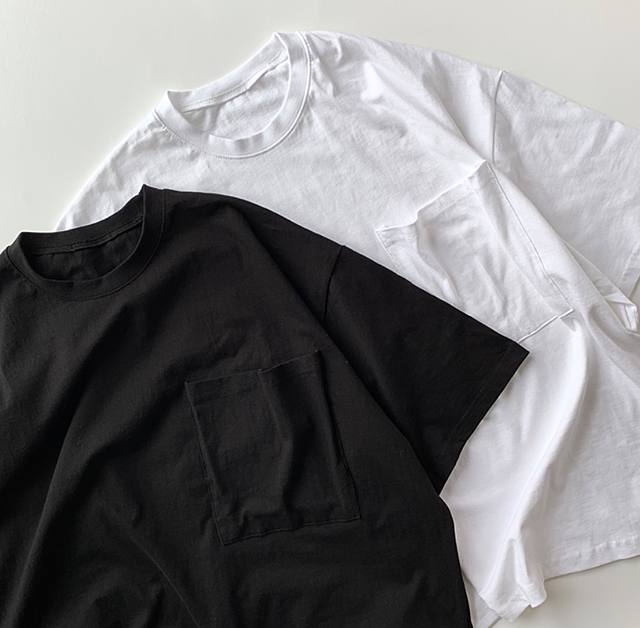 big pocket T-shirt