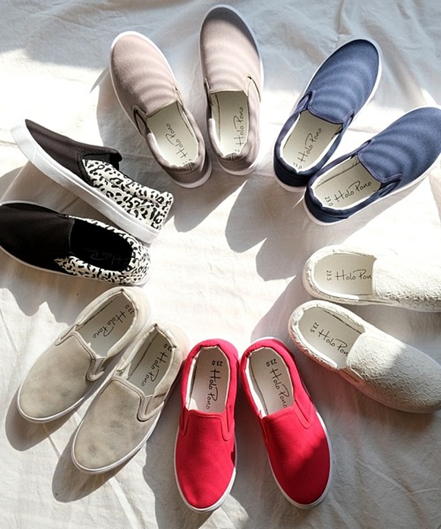 スリッポンスニーカー