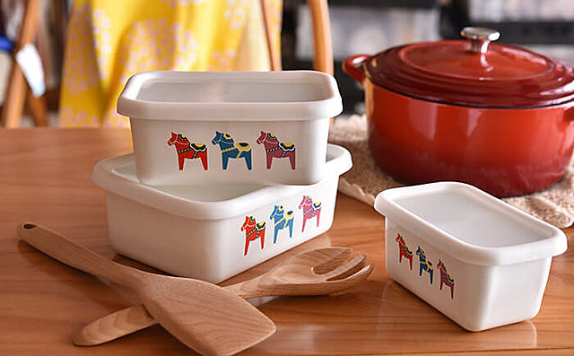 ダーラナホースホーロー容器（S・M・L 3点セット）