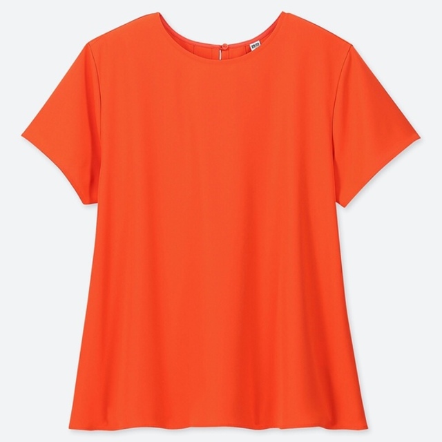 ドレープブラウス（半袖）