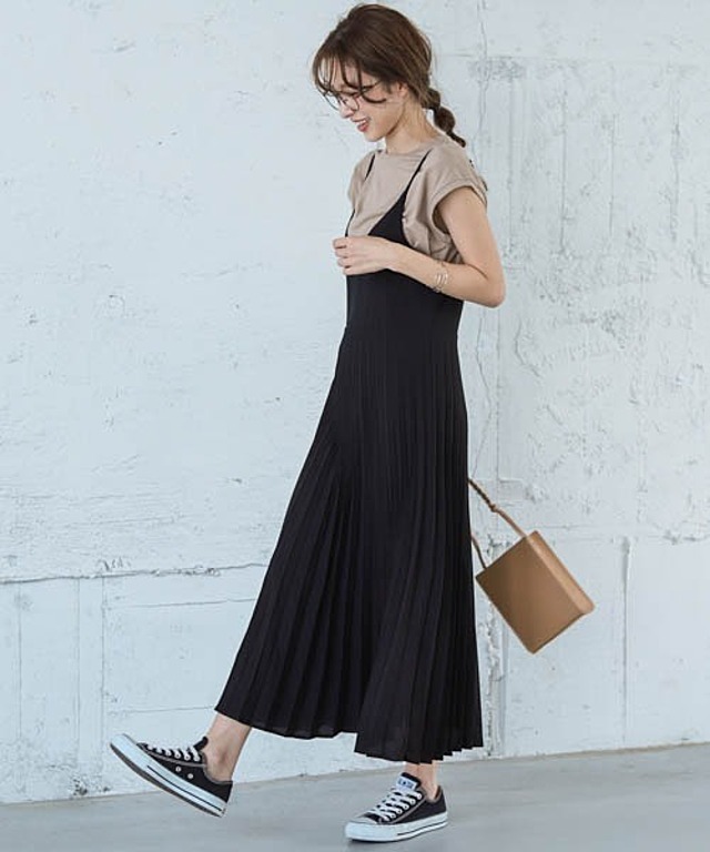 プリーツキャミワンピース