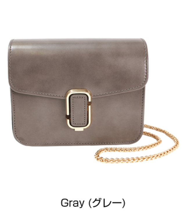 スクエアバックルチェーンバッグ