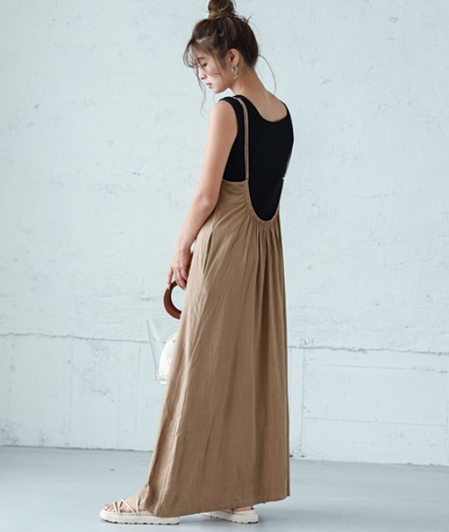 バックオープンキャミワンピース