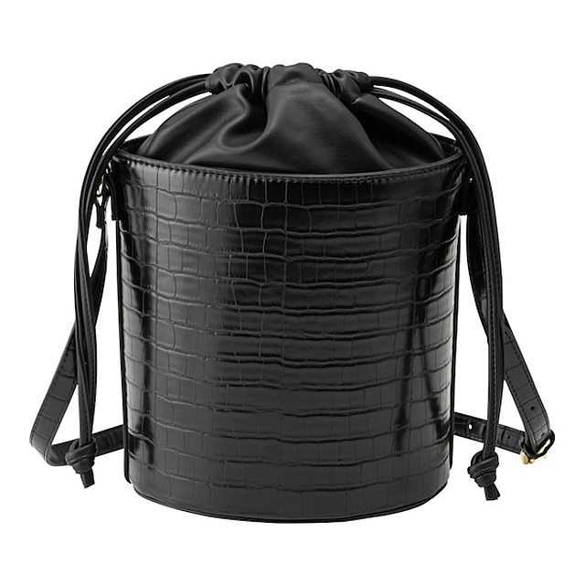 ドローストリングバッグ