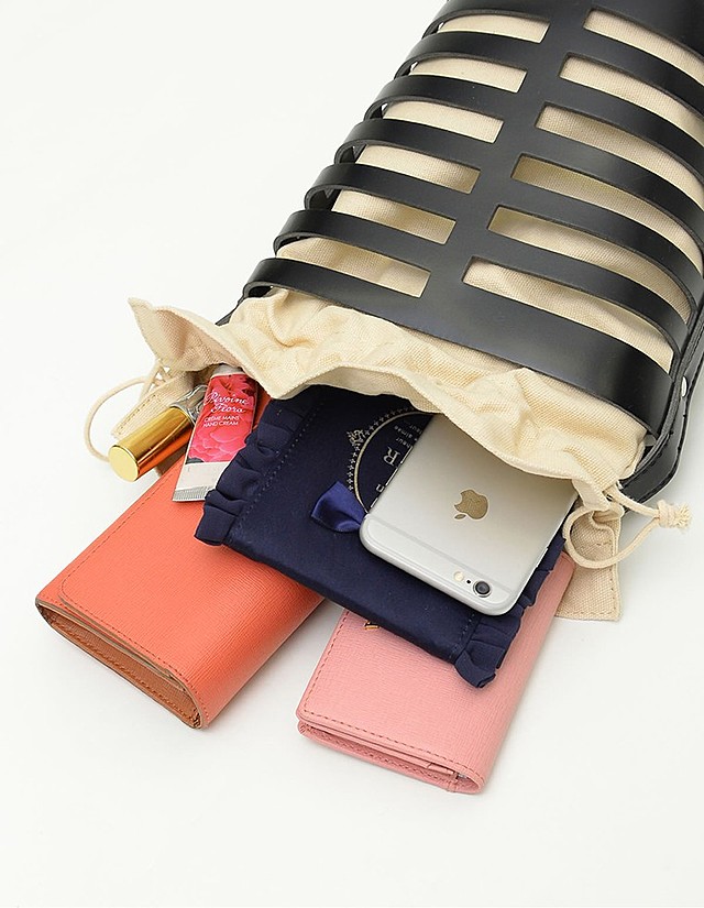 シリンドリカルショルダーバッグ