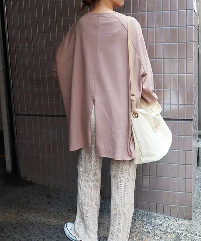 バックスリット入り ラグランスリーブ ロンT