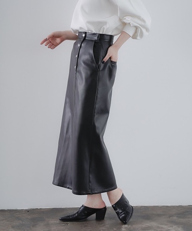 エコレザーロングナロースカート