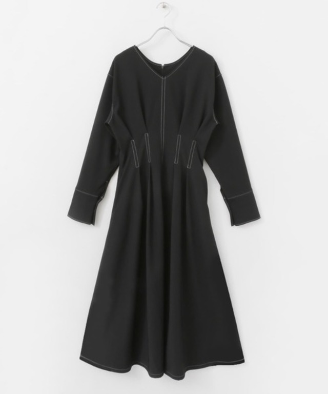 ウエストタックステッチフレアワンピース