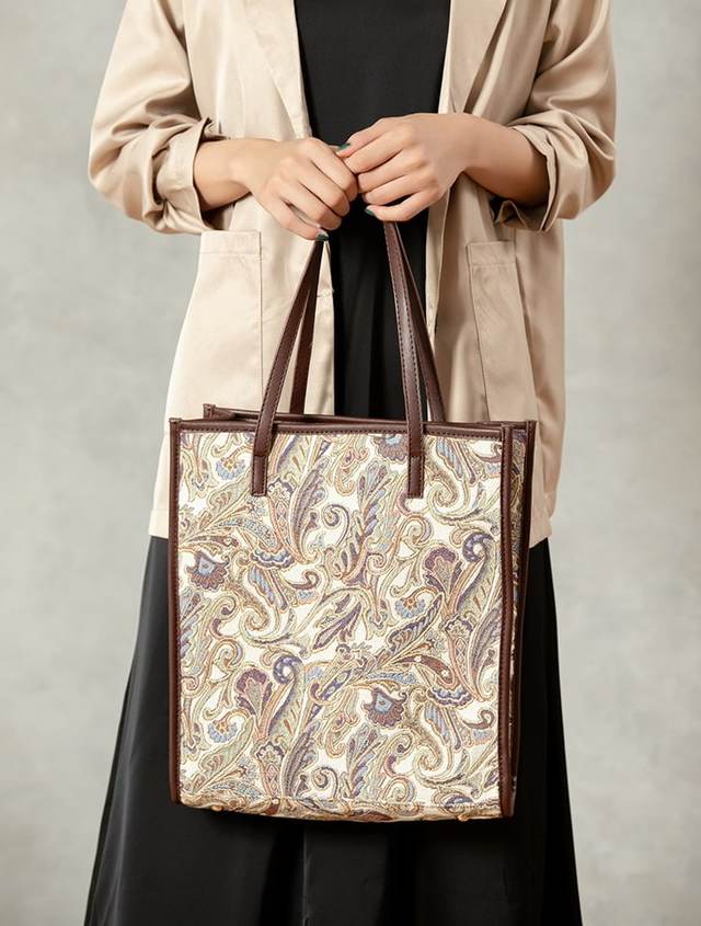 ジャガードA4トートバッグ