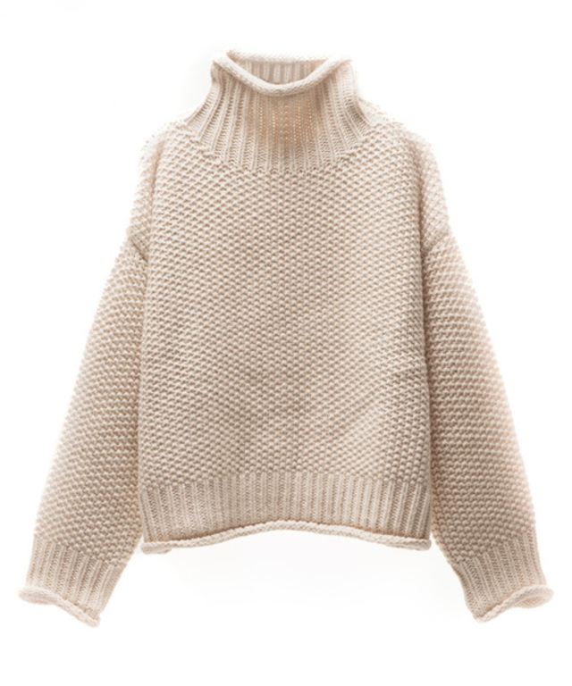 ローゲージハイネックタートルニット