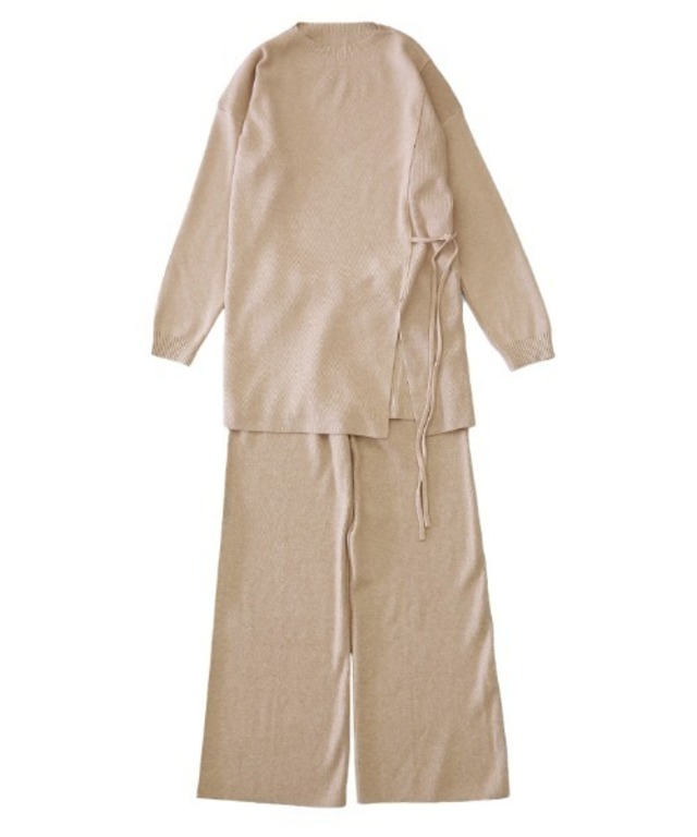 サイドデザインニットセットアップ