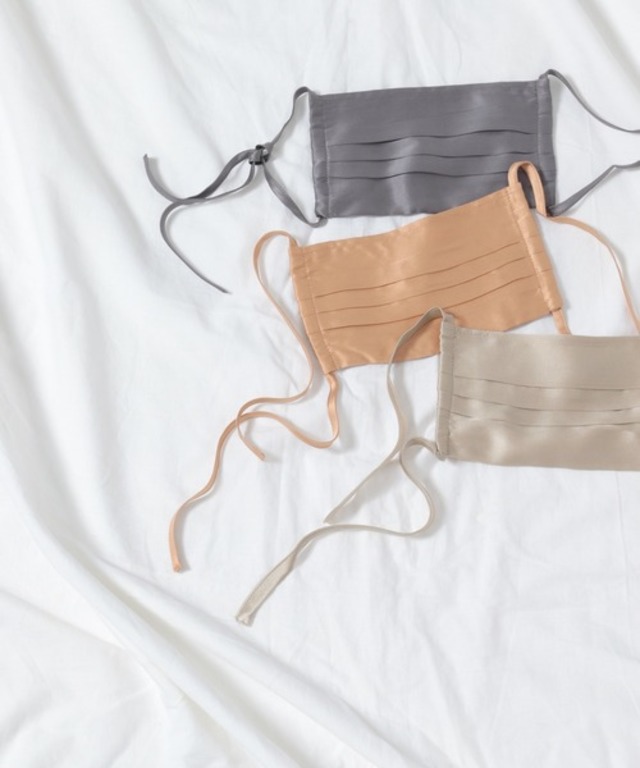 【e/rm】Silk100フェイスマスク　915218