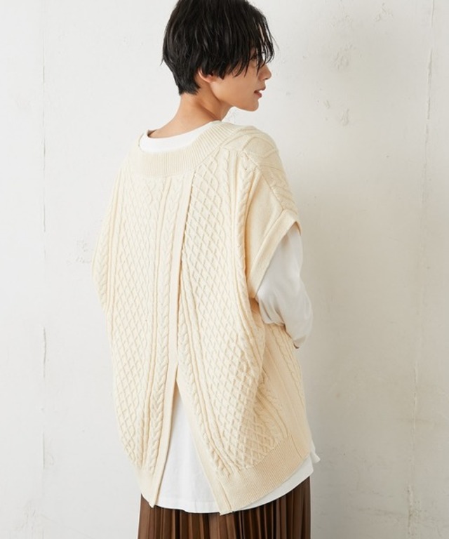 後ろ開きケーブルビッグベスト