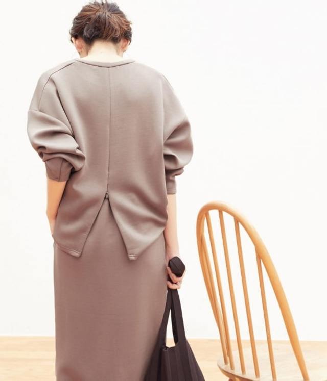 ダンボールニットファスナー付きプルオーバー