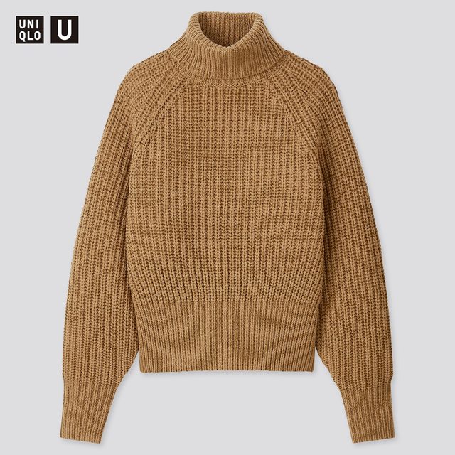 ローゲージタートルネックセーター