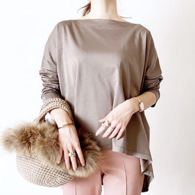 バックフレアプルオーバー