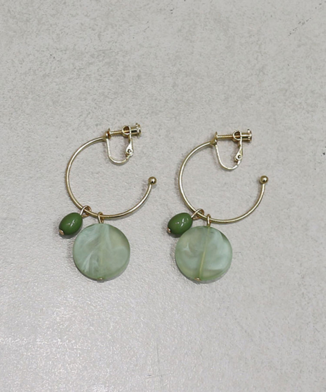 さがりフープイヤリング