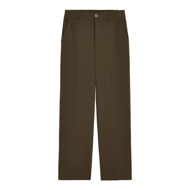 カットソーカラースラックス