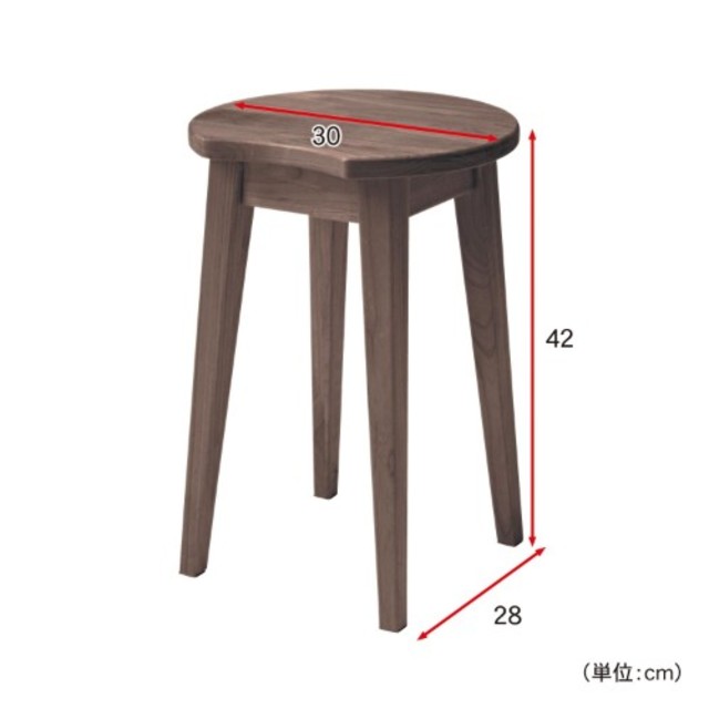端材を集めて作ったアルダー材のスツール
