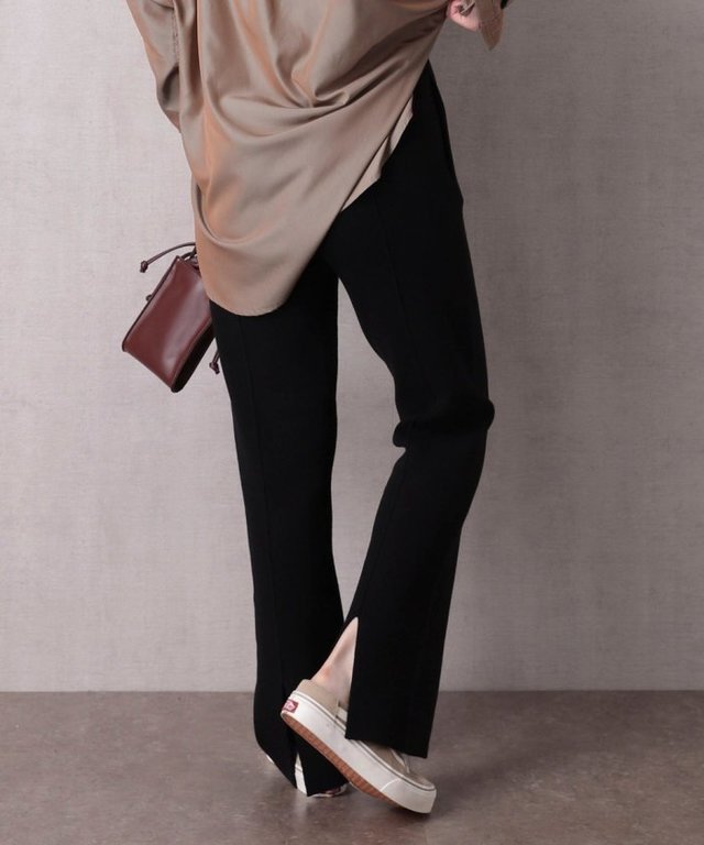 センターシームフレアニットパンツ(WEB限定)