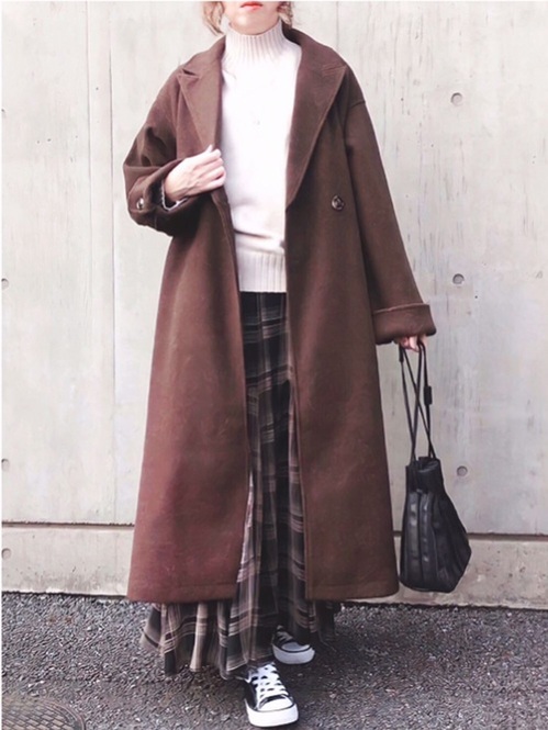 ケーブルショルダーボタンセーター