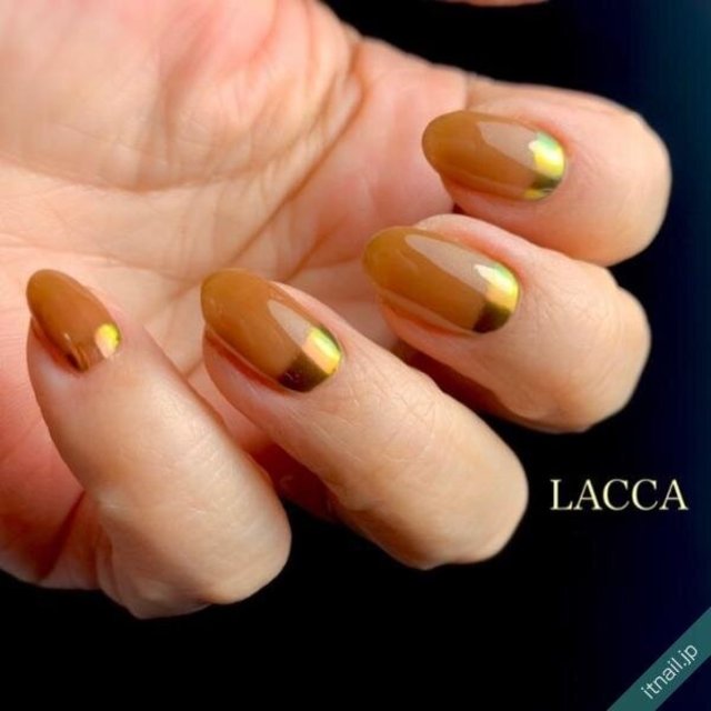 秋冬ネイルの推しカラー《キャメル》が主役！色を引き立てるシンプル