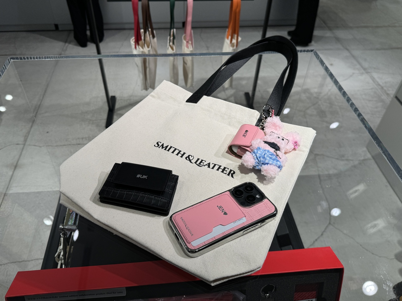 【メイド　イン　ジャパンにこだわった限定品…】 激レア　翠　懸賞品　栃木レザー 山田涼介さんも愛用♡韓国で人気のレザーブランド「SMITH＆LEATHER」が