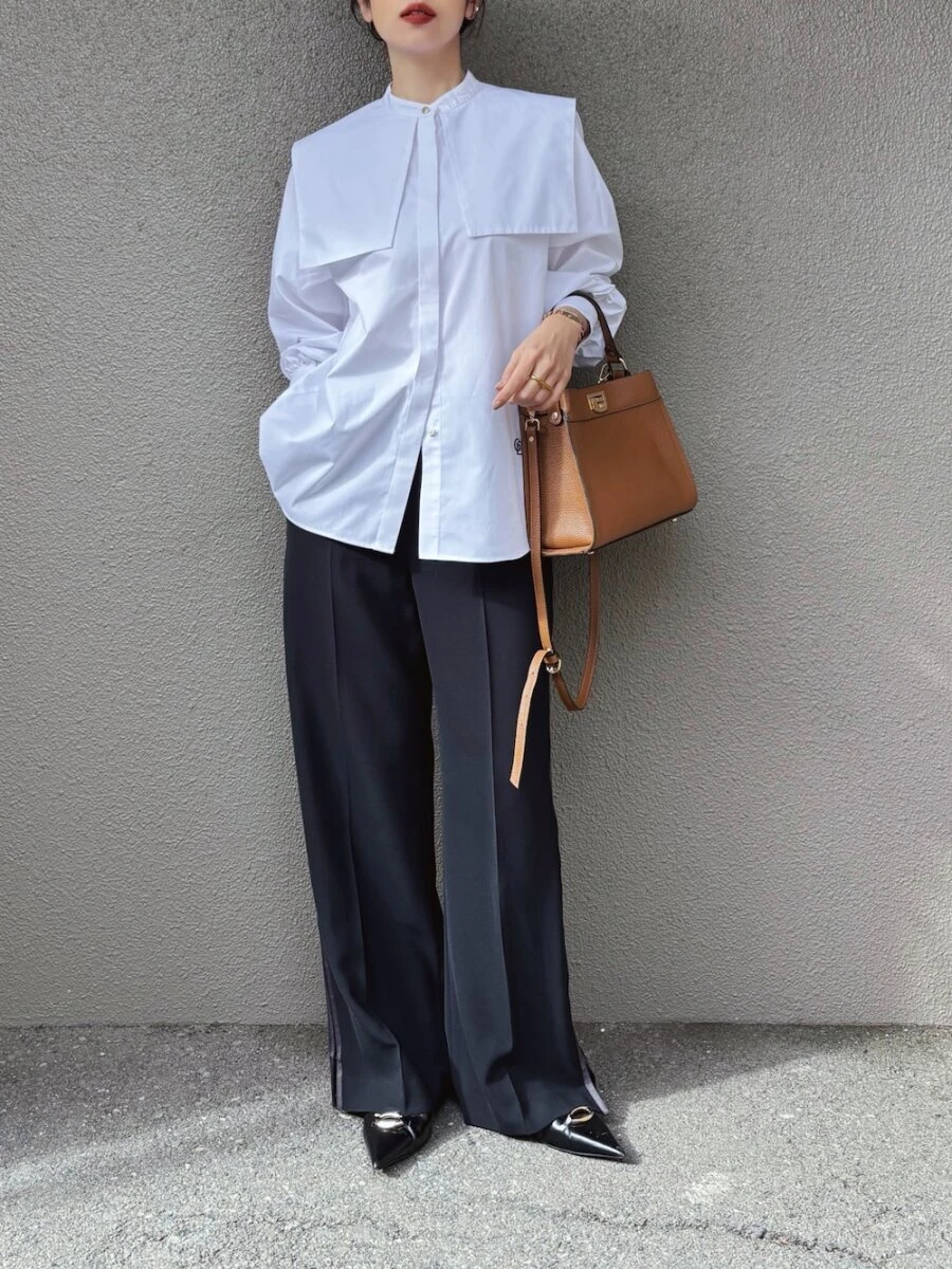 白ブラウスコーデ1